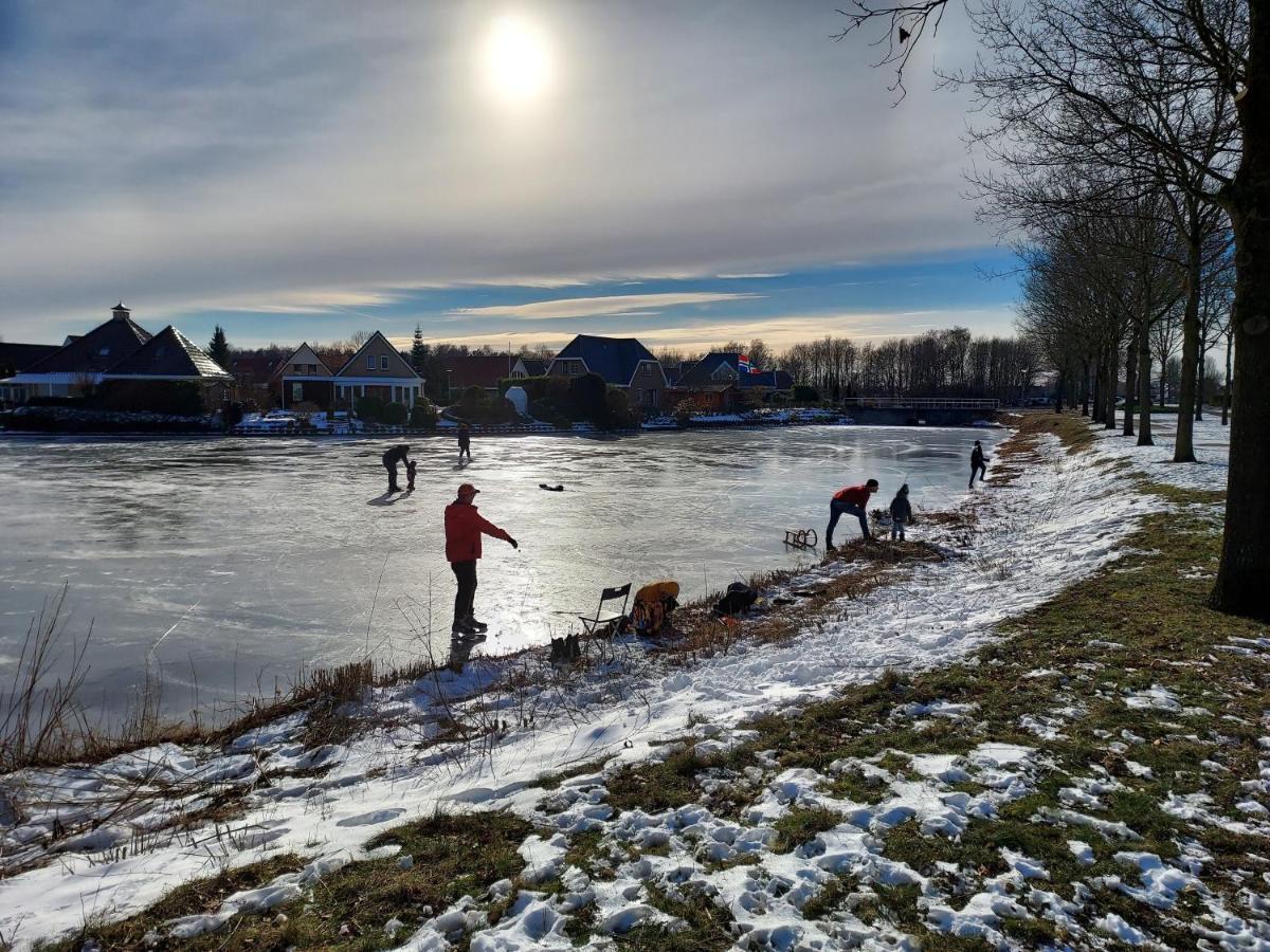 B&B De Wiekeborg Oude Pekela Esterno foto