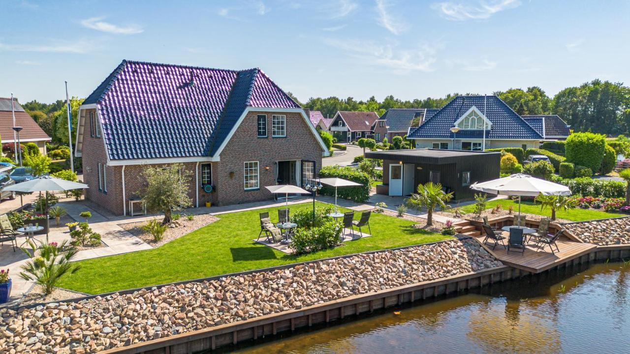 B&B De Wiekeborg Oude Pekela Esterno foto