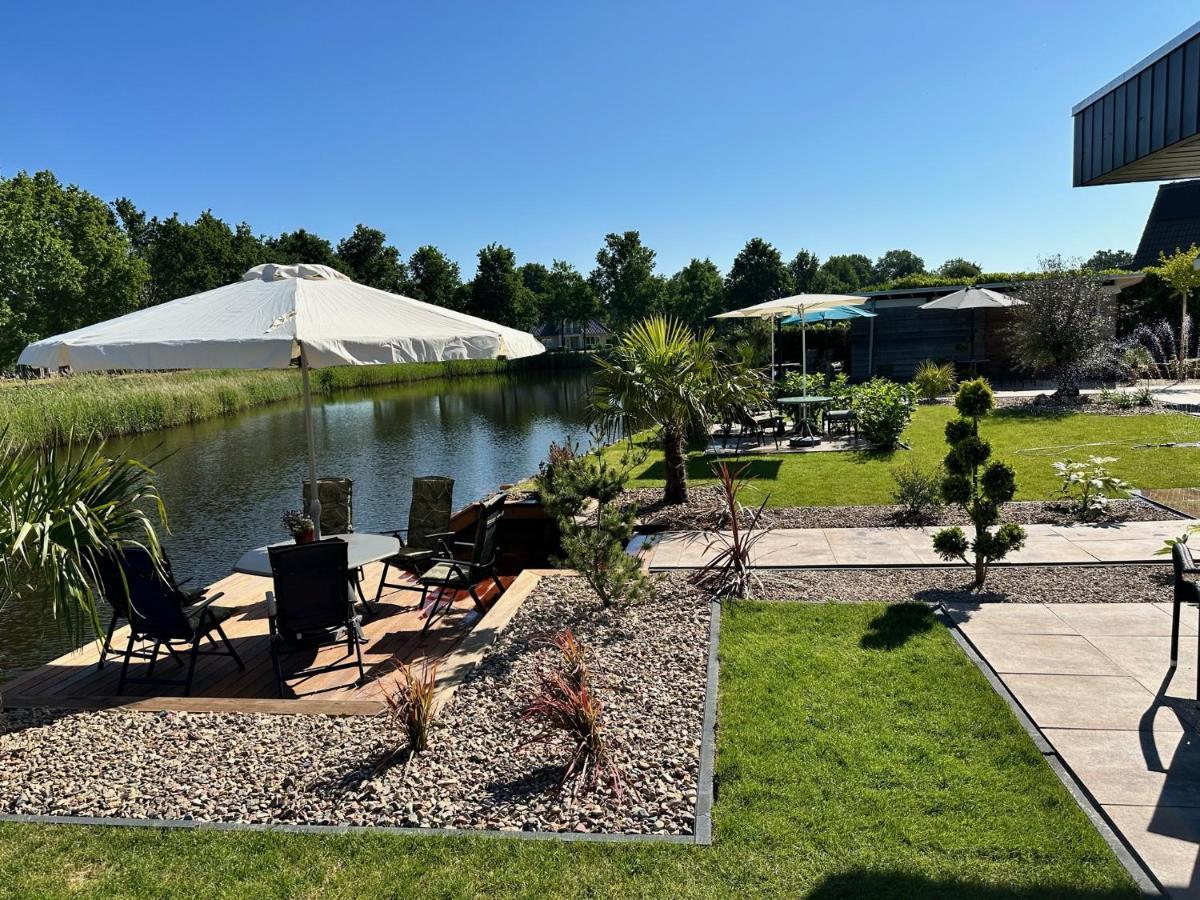 B&B De Wiekeborg Oude Pekela Esterno foto