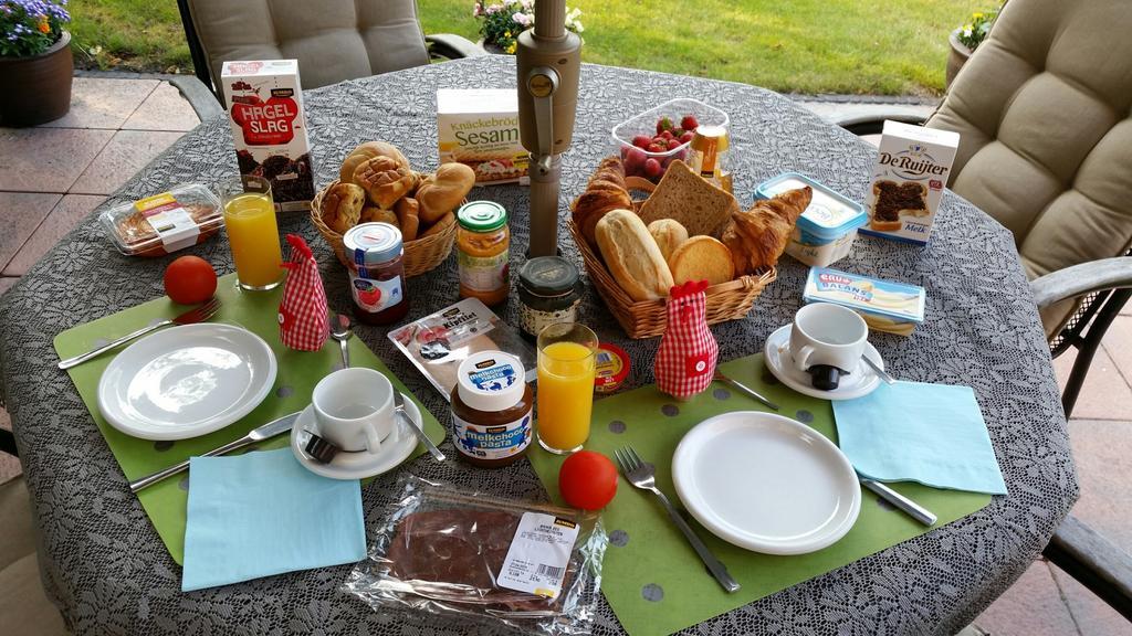 B&B De Wiekeborg Oude Pekela Esterno foto